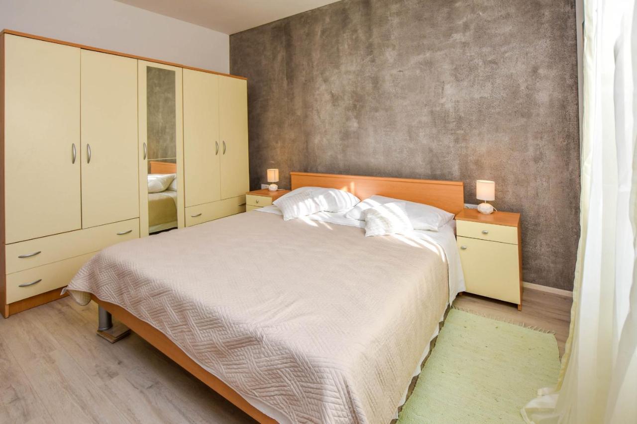 Kuca Za Odmor Lucija Apartamento Vrana  Exterior foto