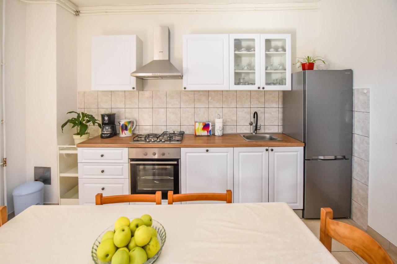 Kuca Za Odmor Lucija Apartamento Vrana  Exterior foto
