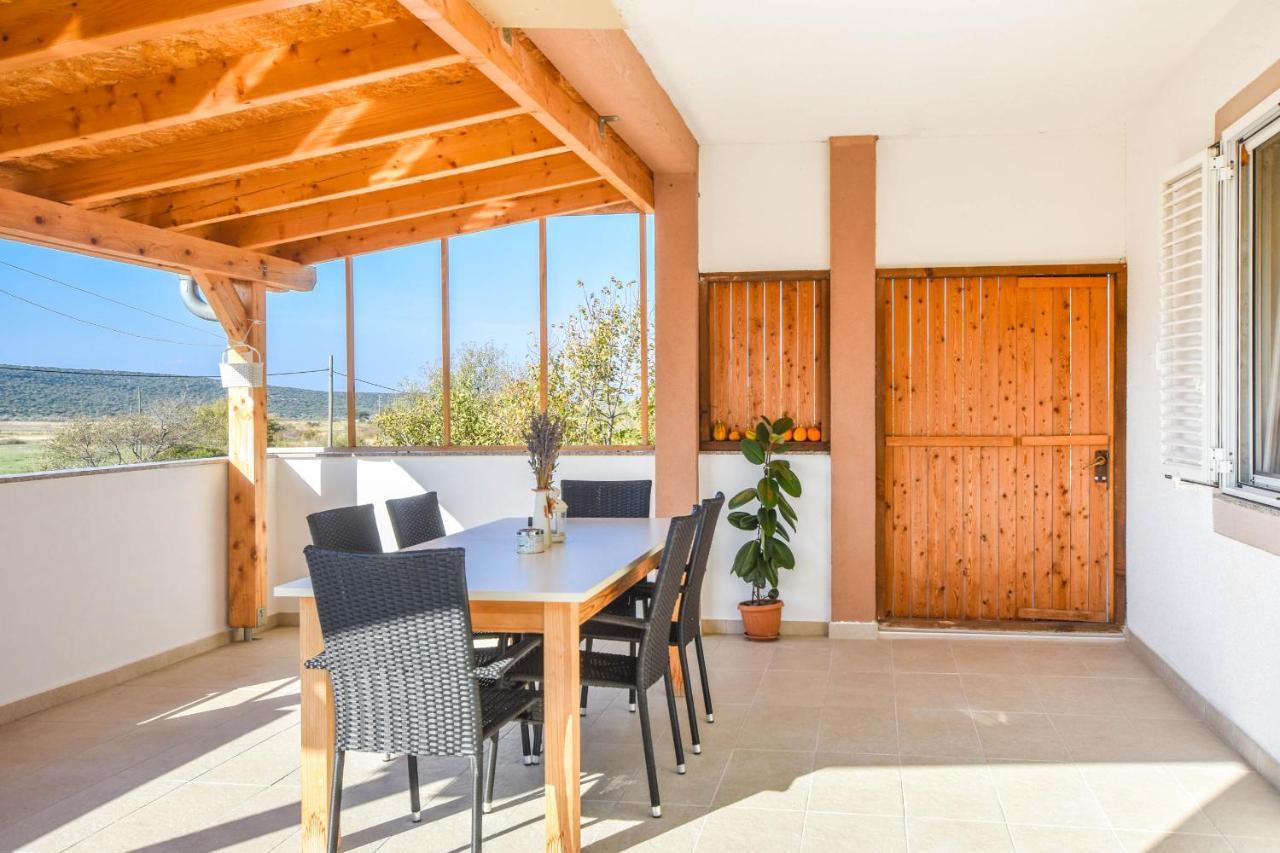 Kuca Za Odmor Lucija Apartamento Vrana  Exterior foto