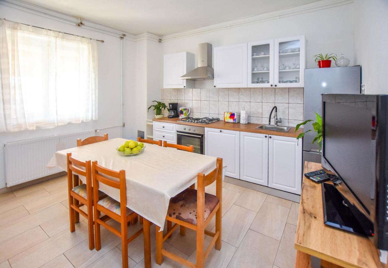 Kuca Za Odmor Lucija Apartamento Vrana  Exterior foto