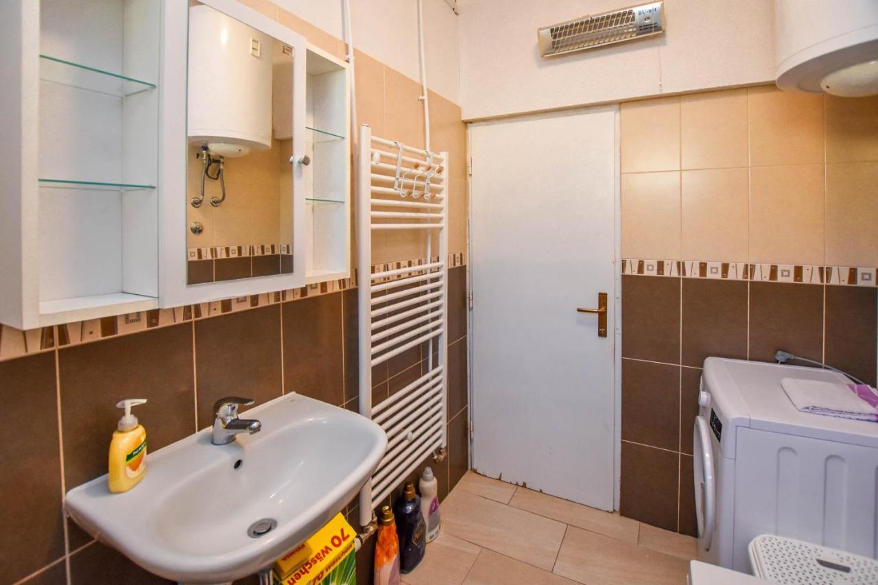 Kuca Za Odmor Lucija Apartamento Vrana  Exterior foto