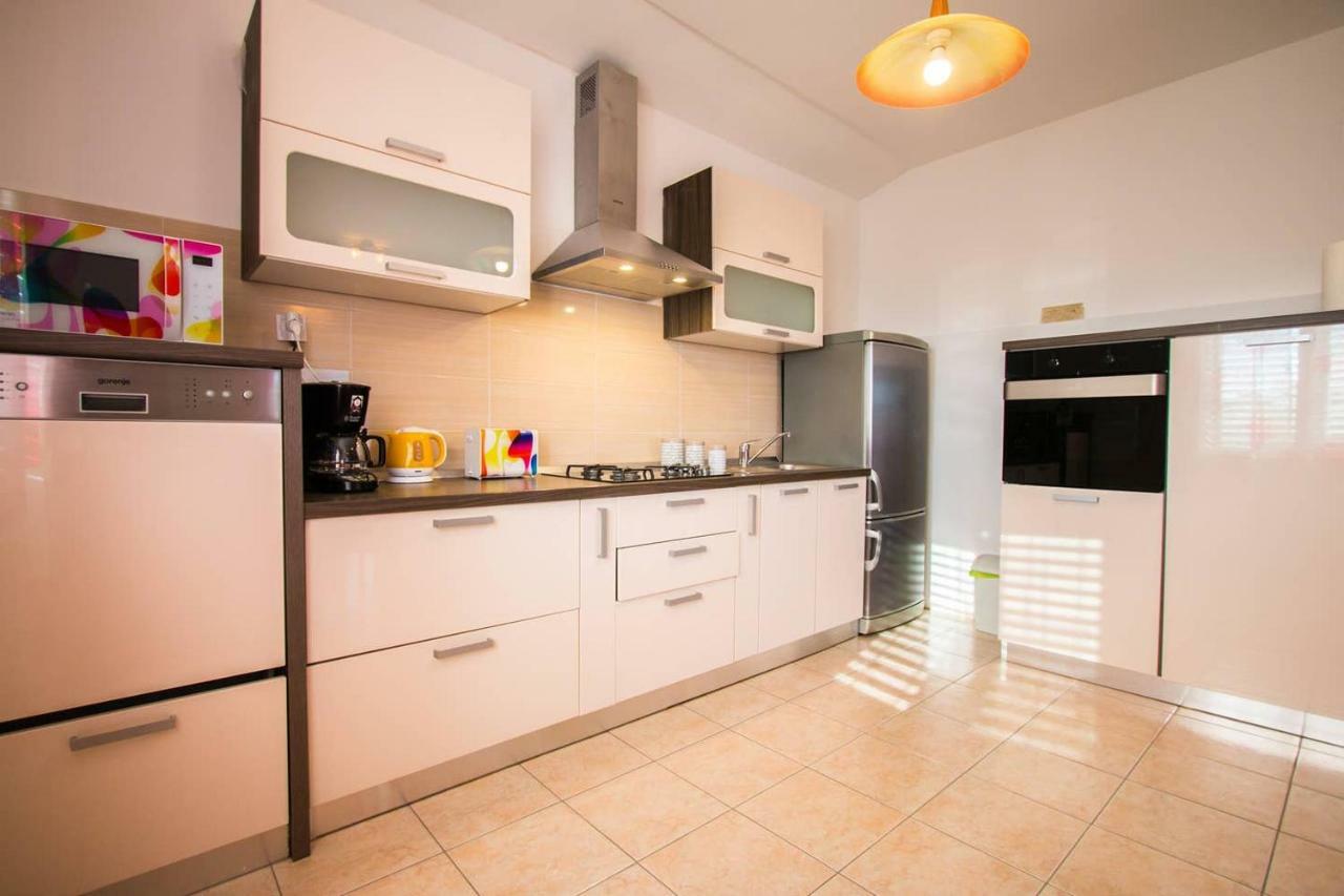 Kuca Za Odmor Lucija Apartamento Vrana  Exterior foto